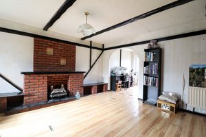 Lounge- click for photo gallery